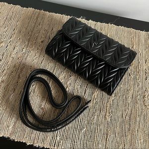 Simply Vera Vera Wang Crossbody Bag Clutch